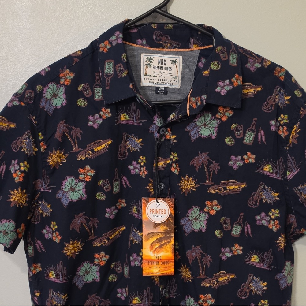 MBX Resort Collection Men's Cotton Button-Up Tropical Floral M Navy #266 - Picture 4 of 9